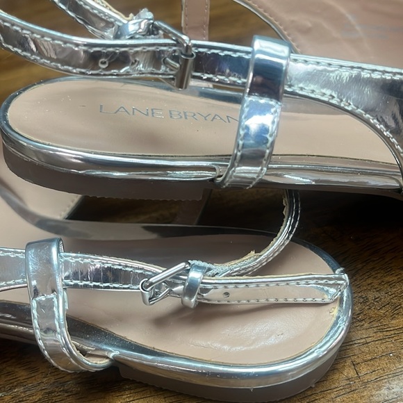 Lane Bryant size 10 W silver flats, women. - Picture 5 of 10